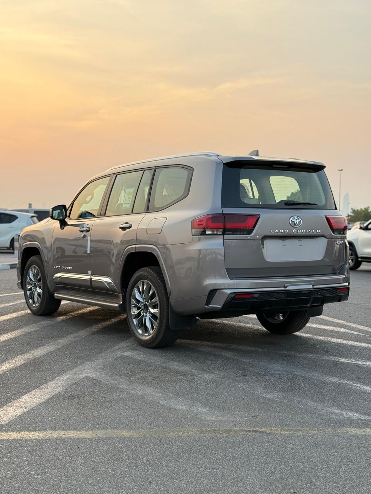 Toyota Land Cruiser GXR 3.5L