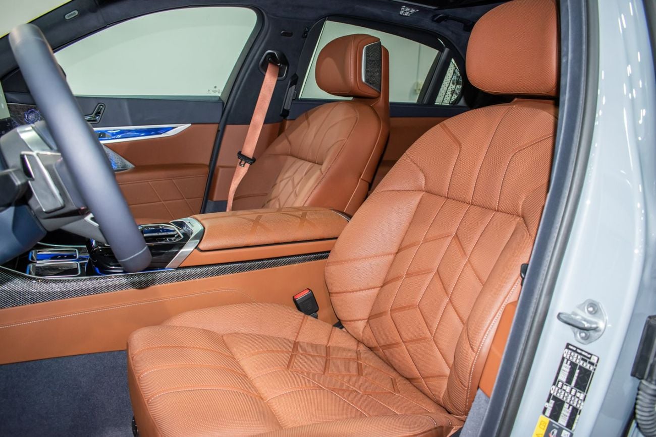 BMW i7 M70 XDRIVE MASTERCLASS
