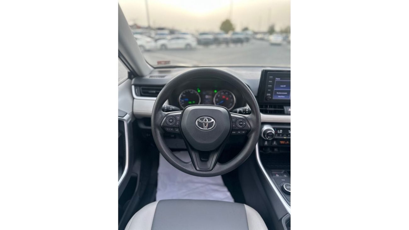 Toyota RAV4 TOYOTA RAV4 Hybrid XLE