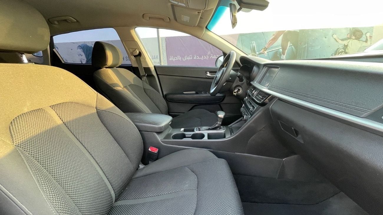 Kia Optima LX 2.4L
