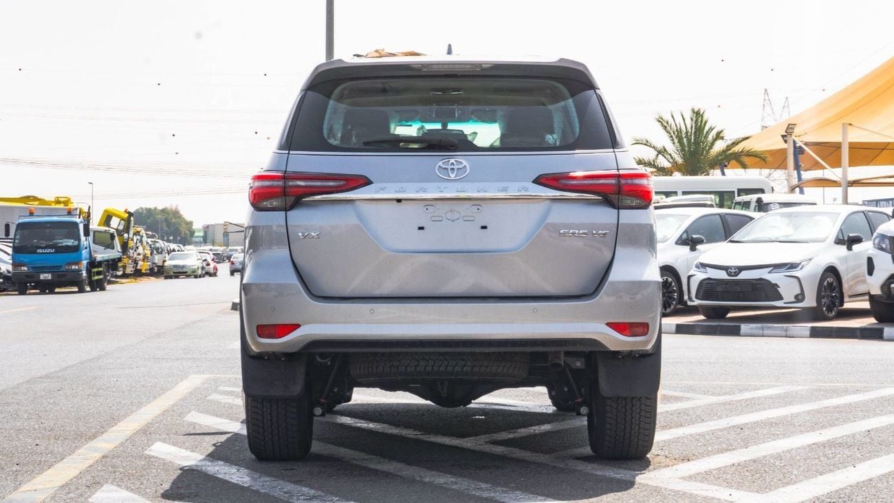 تويوتا فورتونر VXR 2026 Toyota Fortuner 4.0L AT Petrol (Full Option) Silver