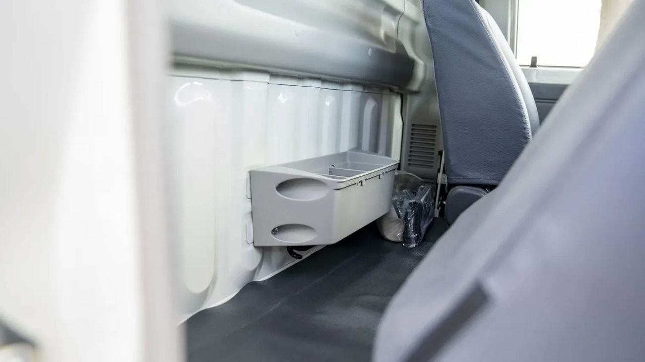 تويوتا لاند كروزر بيك آب Toyota Land Cruiser Pickup LC79 4.2L Diesel 2025