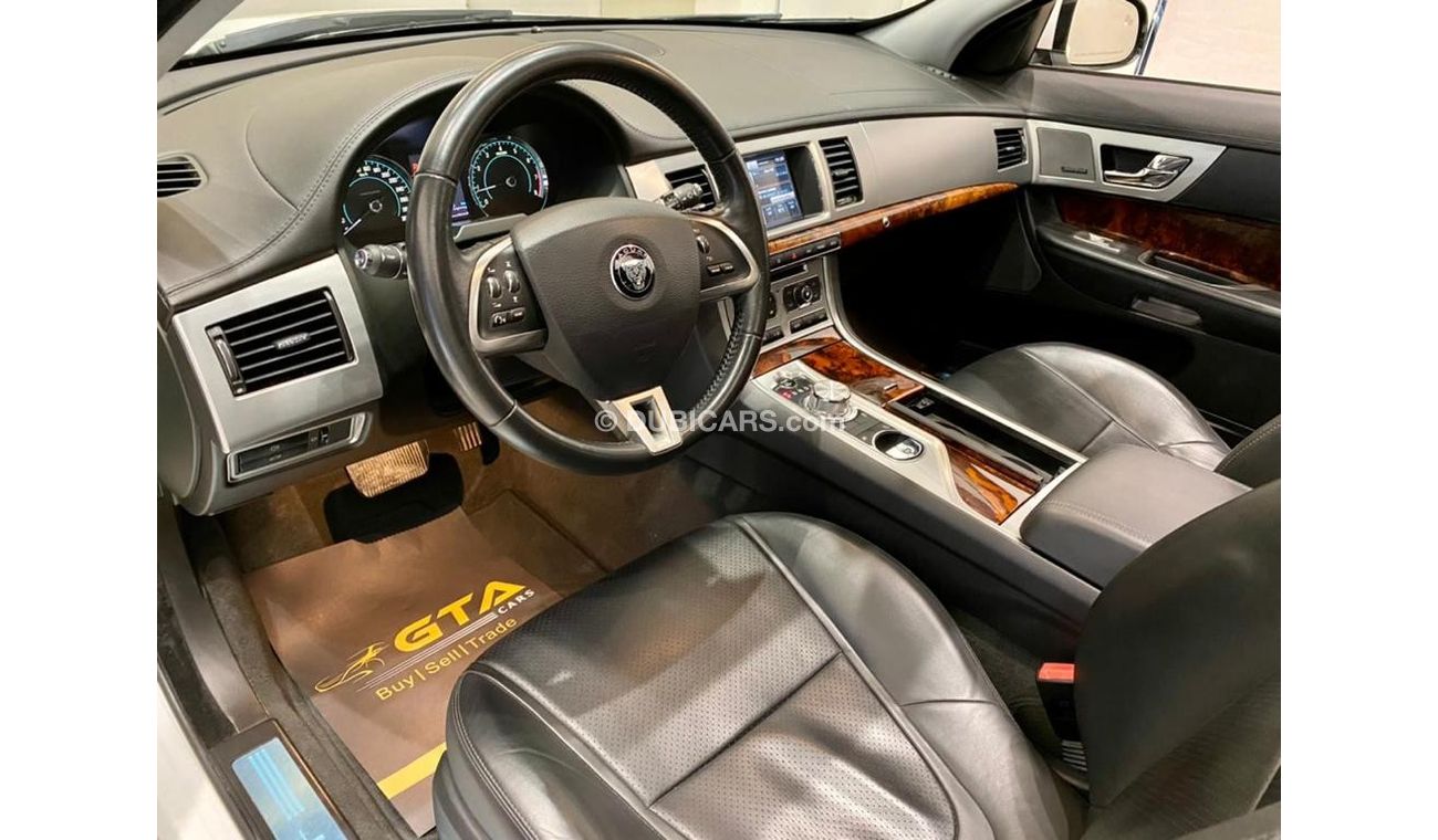 Jaguar XF 2014 Jaguar XF, Warranty, Service History, Low KMs, GGC