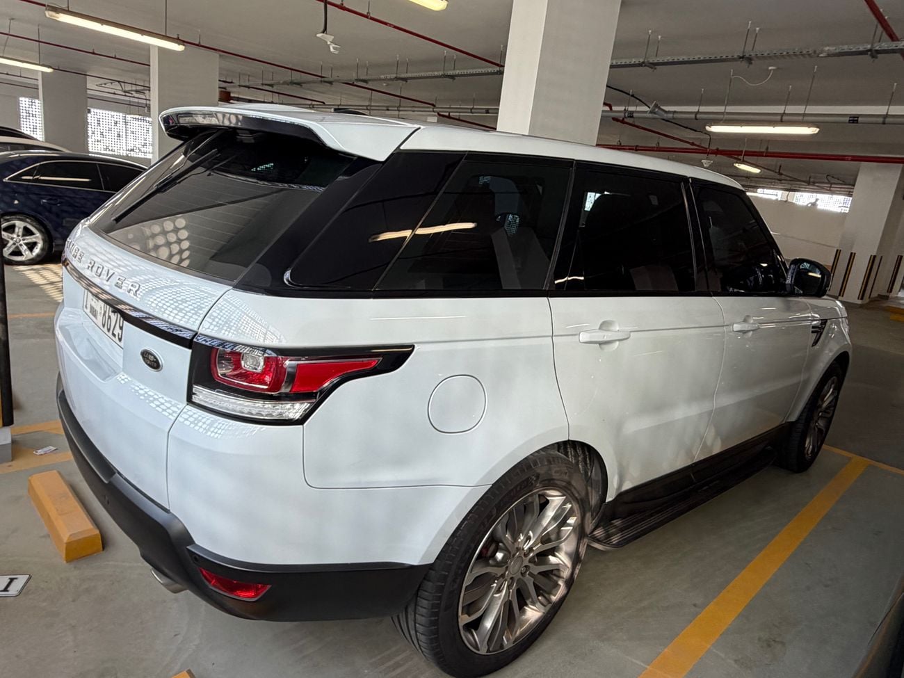 Land Rover Range Rover Sport HSE Dynamic 5.0L (520 HP)