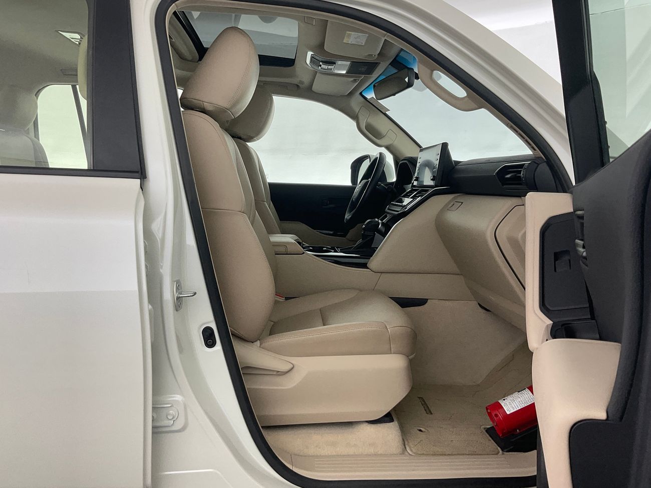 تويوتا لاند كروزر Black Edition (EXR) | شامل الضمان | 0 ﺪﻔﻋﺓ ﺃﻮﻟﻯ