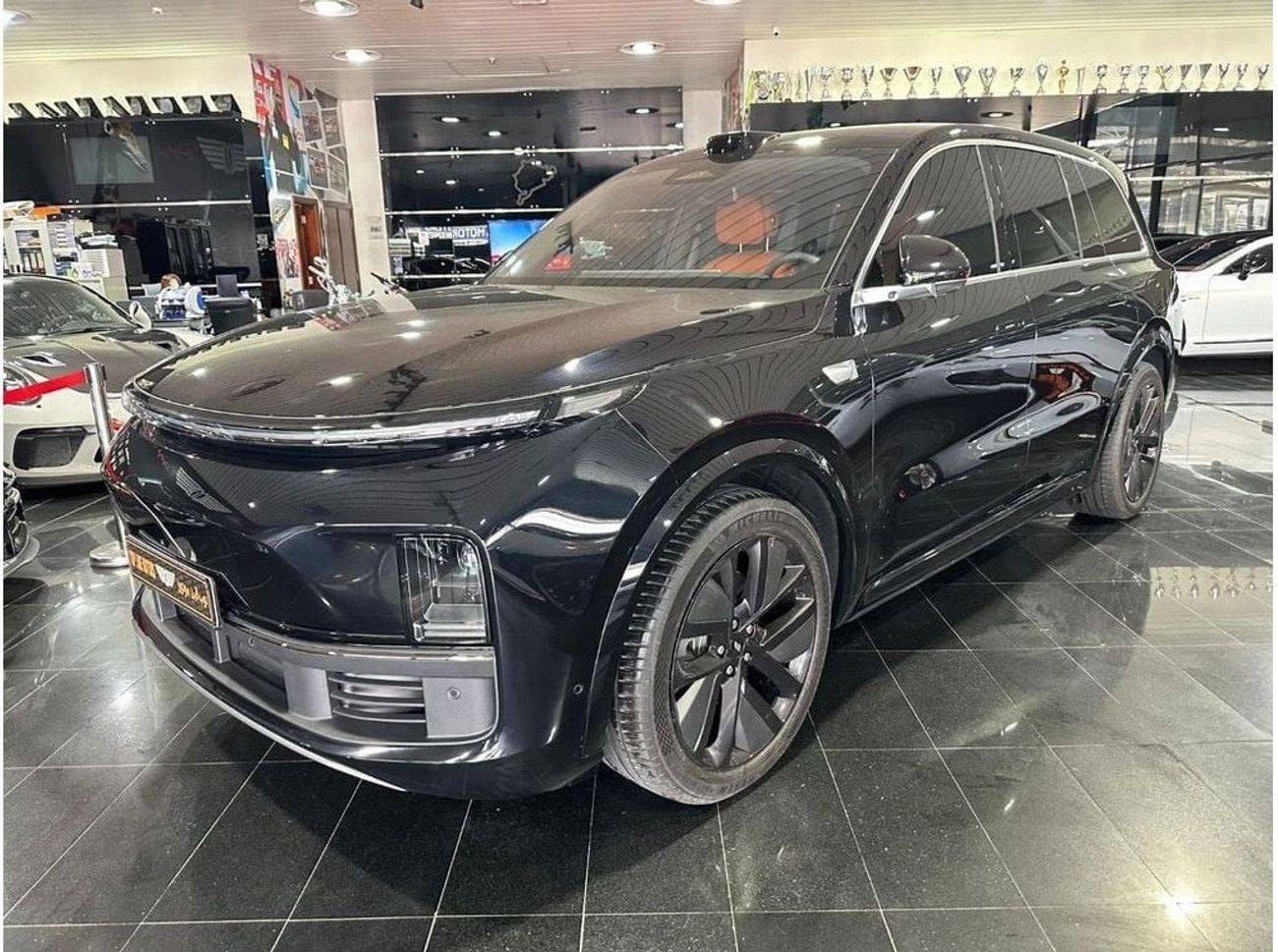 لي اوتو L9 MAX