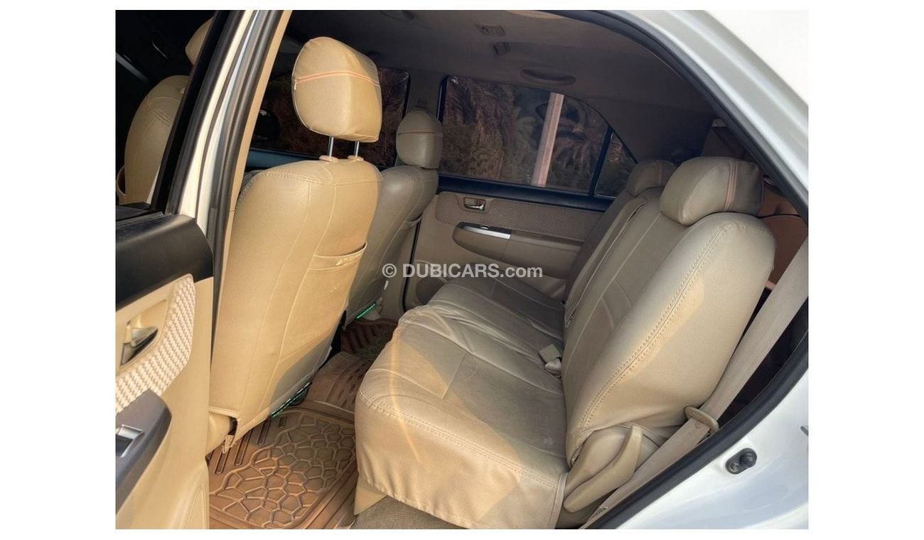 Toyota Fortuner EXR TOYOTA FORTUNER  (GCC  _ SPEC) - mobile 2015 - VERY GOOD CONDITION