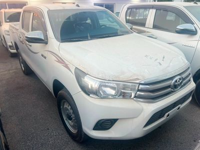 تويوتا هيلوكس TOYOTA HILUX DOUBLE CABIN || 2.4L DIESEL 4×4 | WHITE 2026