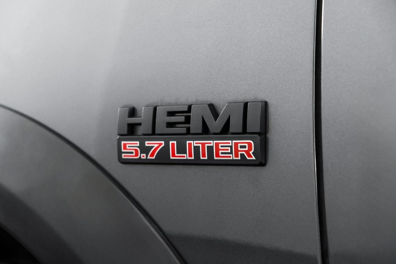 RAM 1500 Classic WARLOCK 5.7L