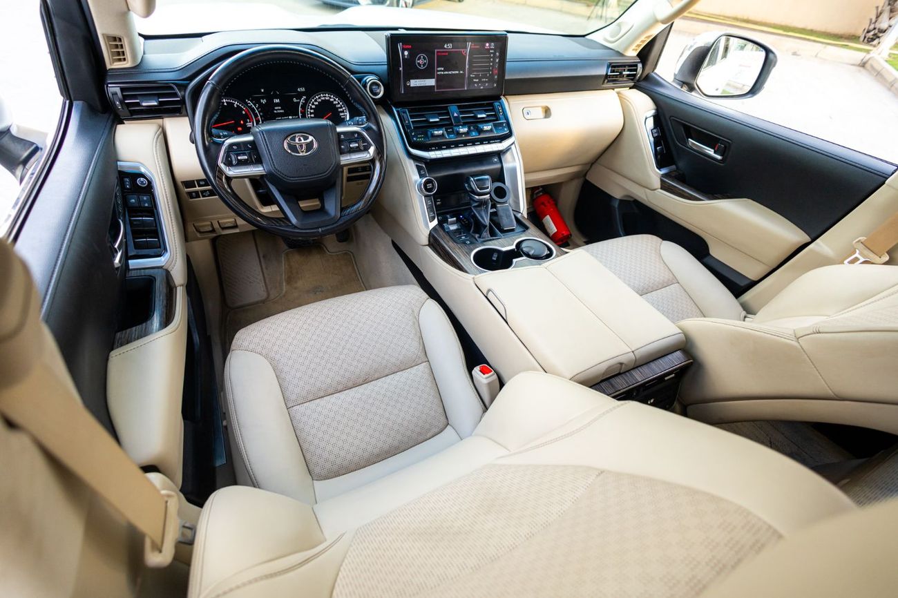 Toyota Land Cruiser VXR 4.0L