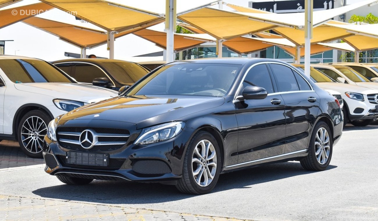 Mercedes-Benz C200 Clean title Korean specs * Free Insurance & Registration * 1 Year warranty