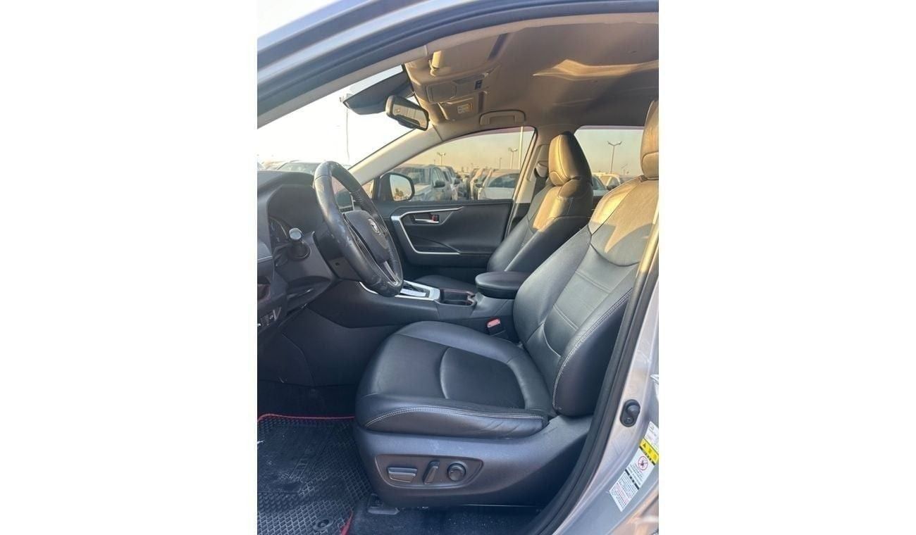 Toyota RAV4 Hybrid TOYOTA RAV4