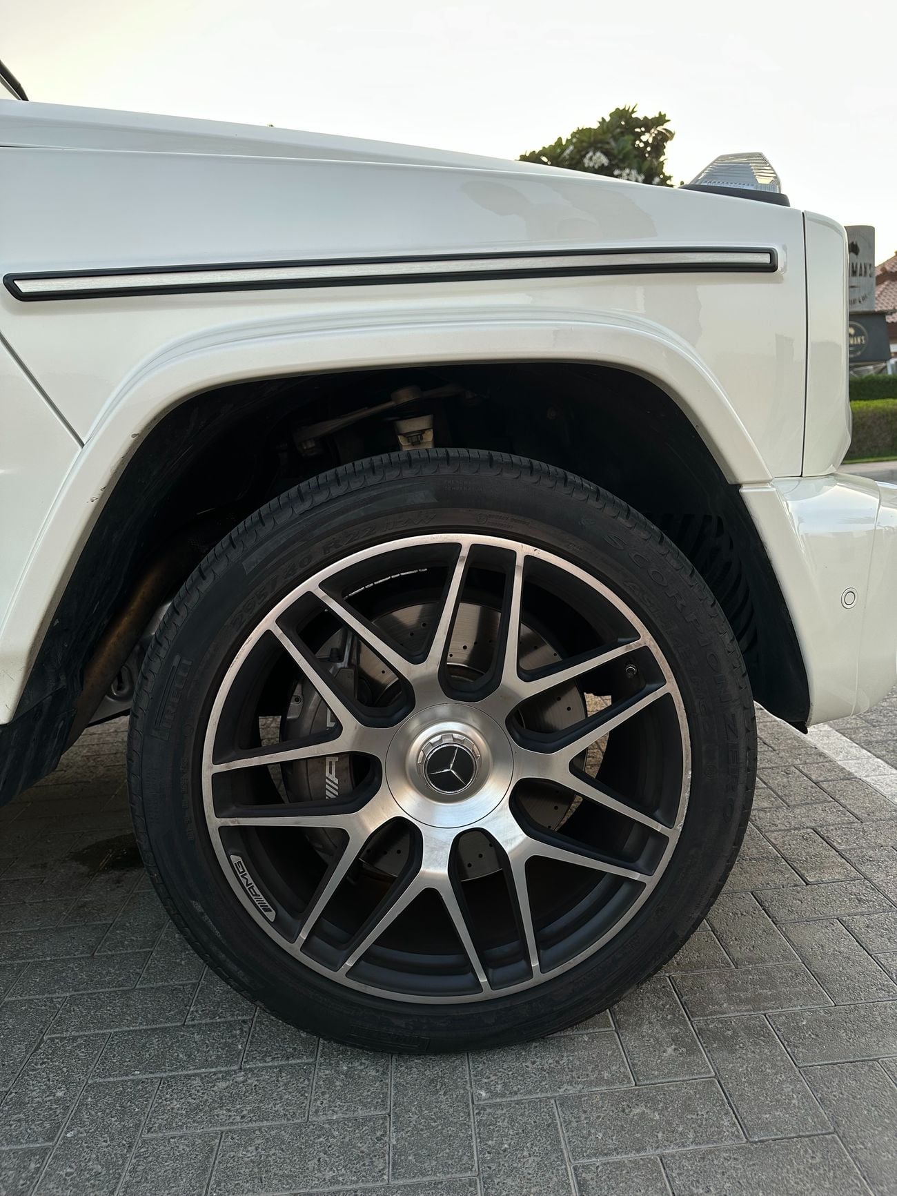 Mercedes Benz G63 AMG STD