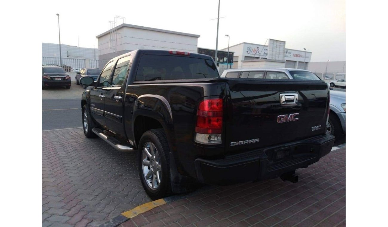 GMC Sierra