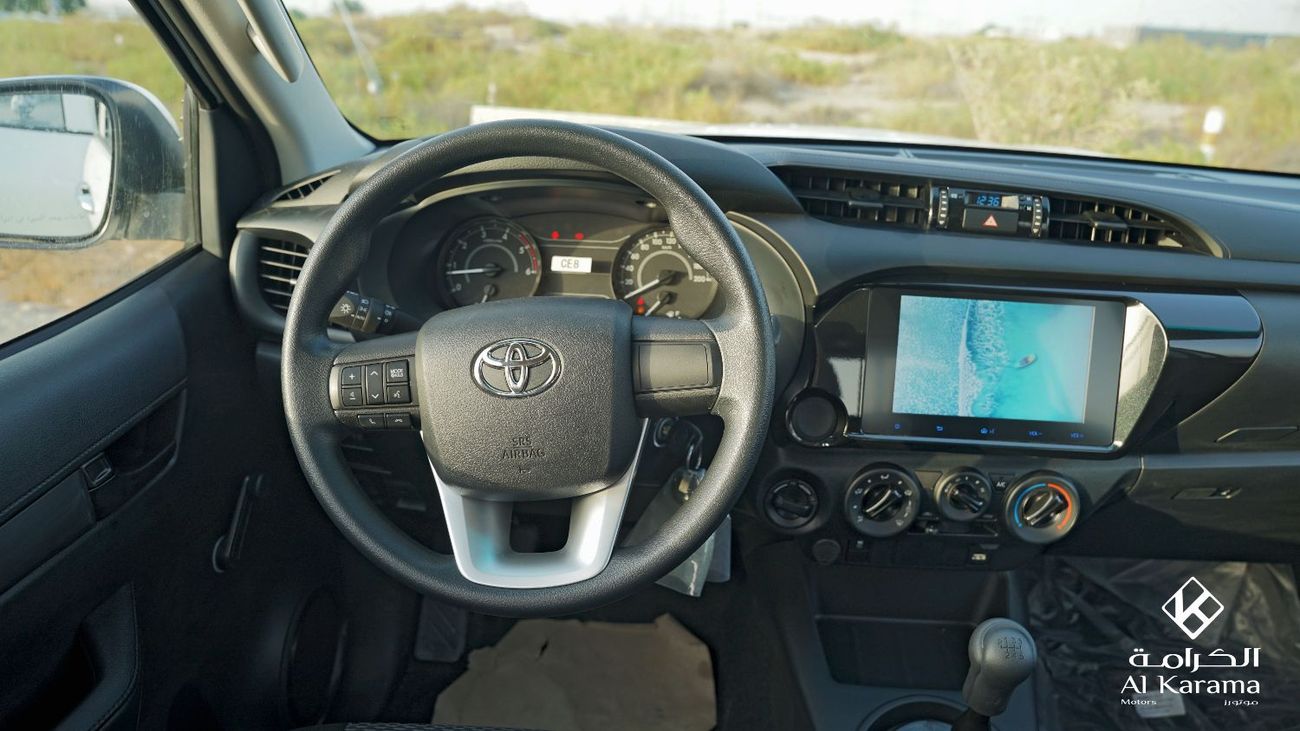 تويوتا هيلوكس 4x4 Drive with ABS and Traction Control | Touch Screen media Player