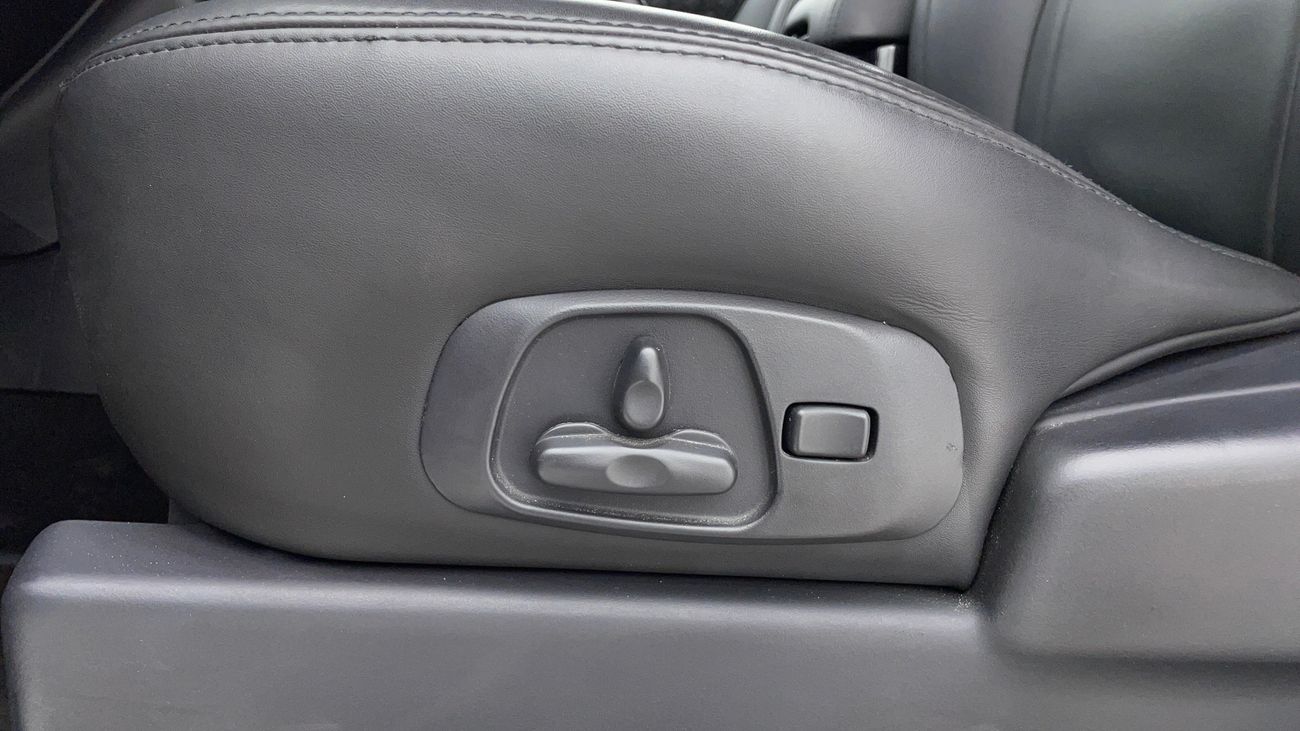 Mitsubishi Pajero GLS HIGHLINE 3.8 | Zero Down Payment | Free Home Test Drive