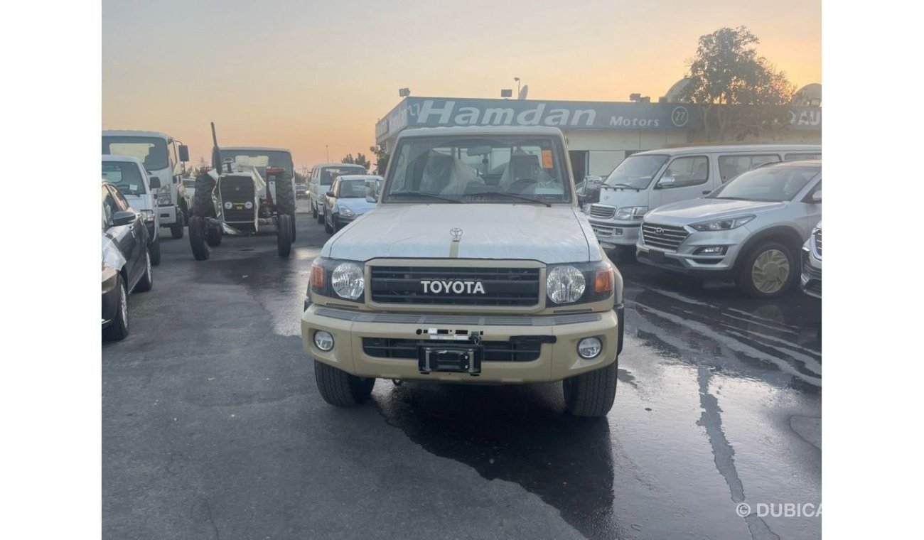 Toyota Land Cruiser Pick Up v6 petrol