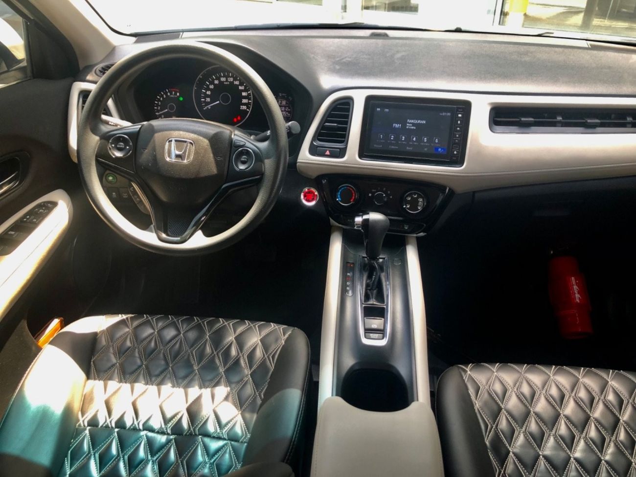 Honda HRV EX Honda HR-V 2021 GCC Specs ، 1.8L ,LOW MILEAGE , GOOD CONDITIO
