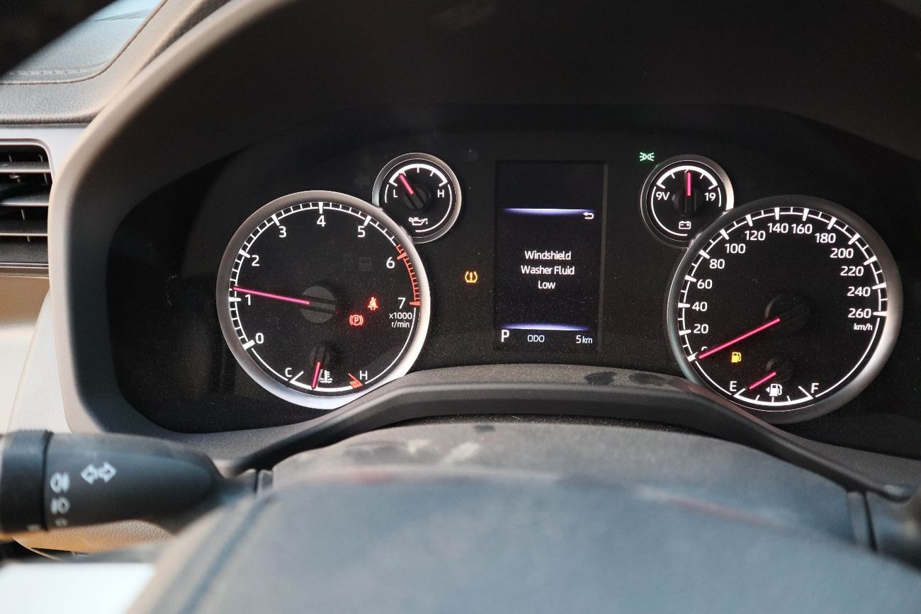 تويوتا لاند كروزر VXR 3.5L