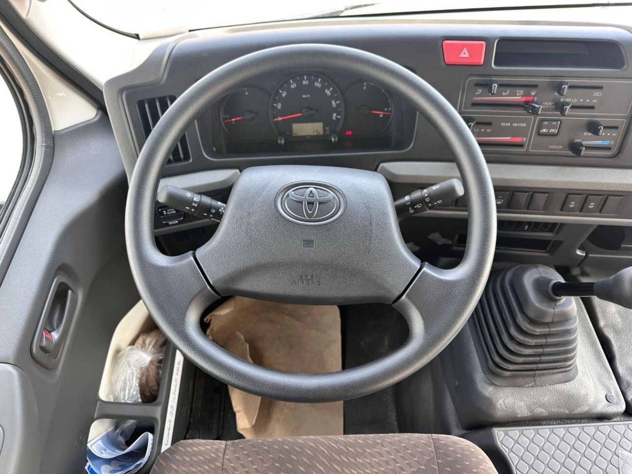 تويوتا كوستر TOYOTA COASTER 2.7L PETROL 2025