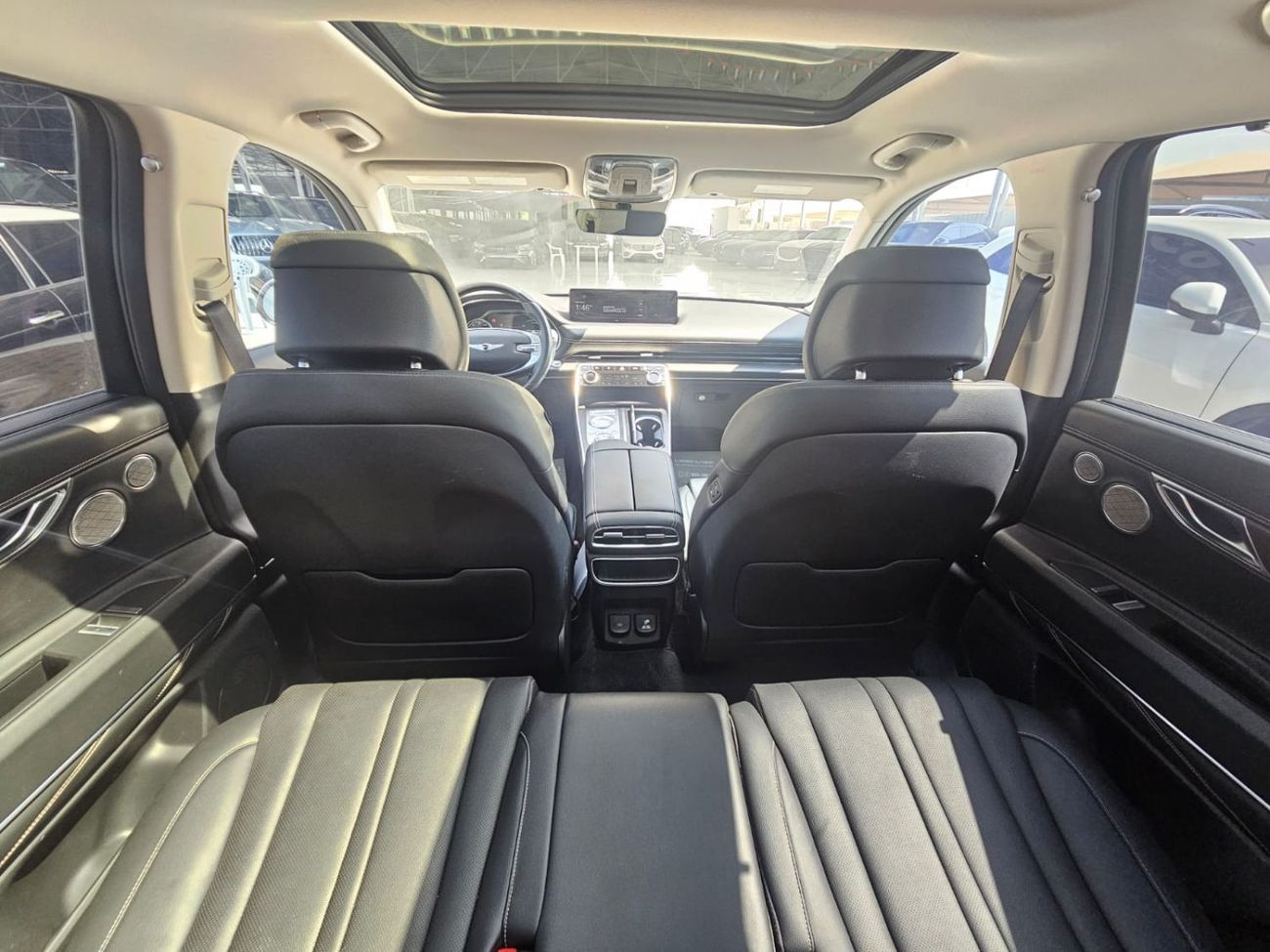 جينيسس GV80 Prestige 2.5L RWD