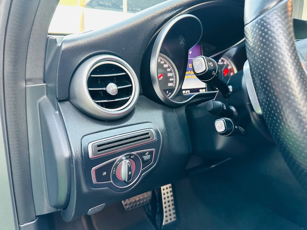 Mercedes Benz C200 STD