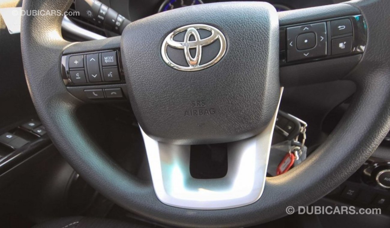 Toyota Hilux 2.4Ltr Diesel  SR5 Double Cab 4x4 4WD تويوتا هايلوكس