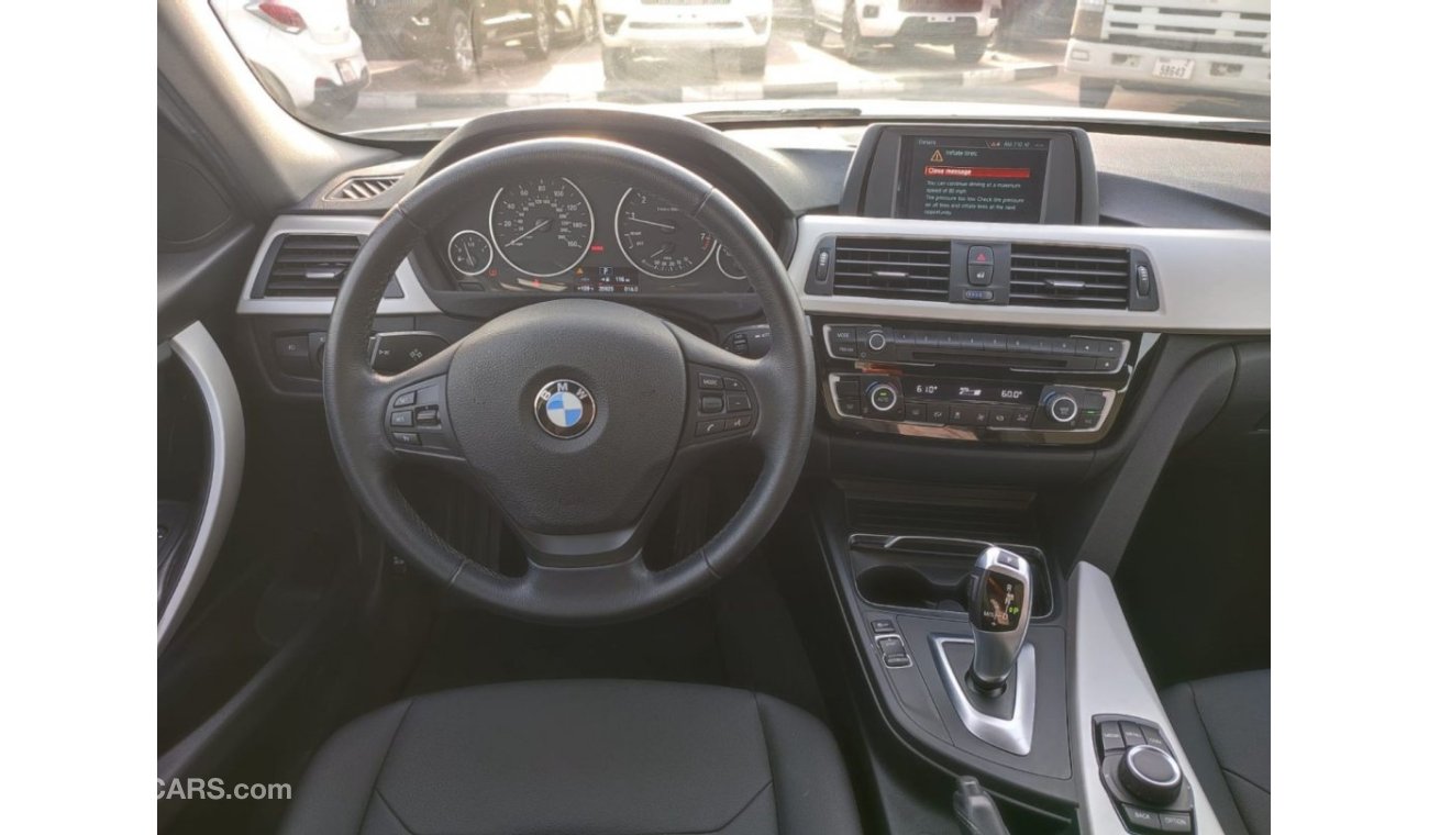 BMW 320i Std WBA8E1G54JNU93081-BMW 320i