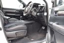 Toyota Hilux GR Sport 2.8L GR Sport 2.4L