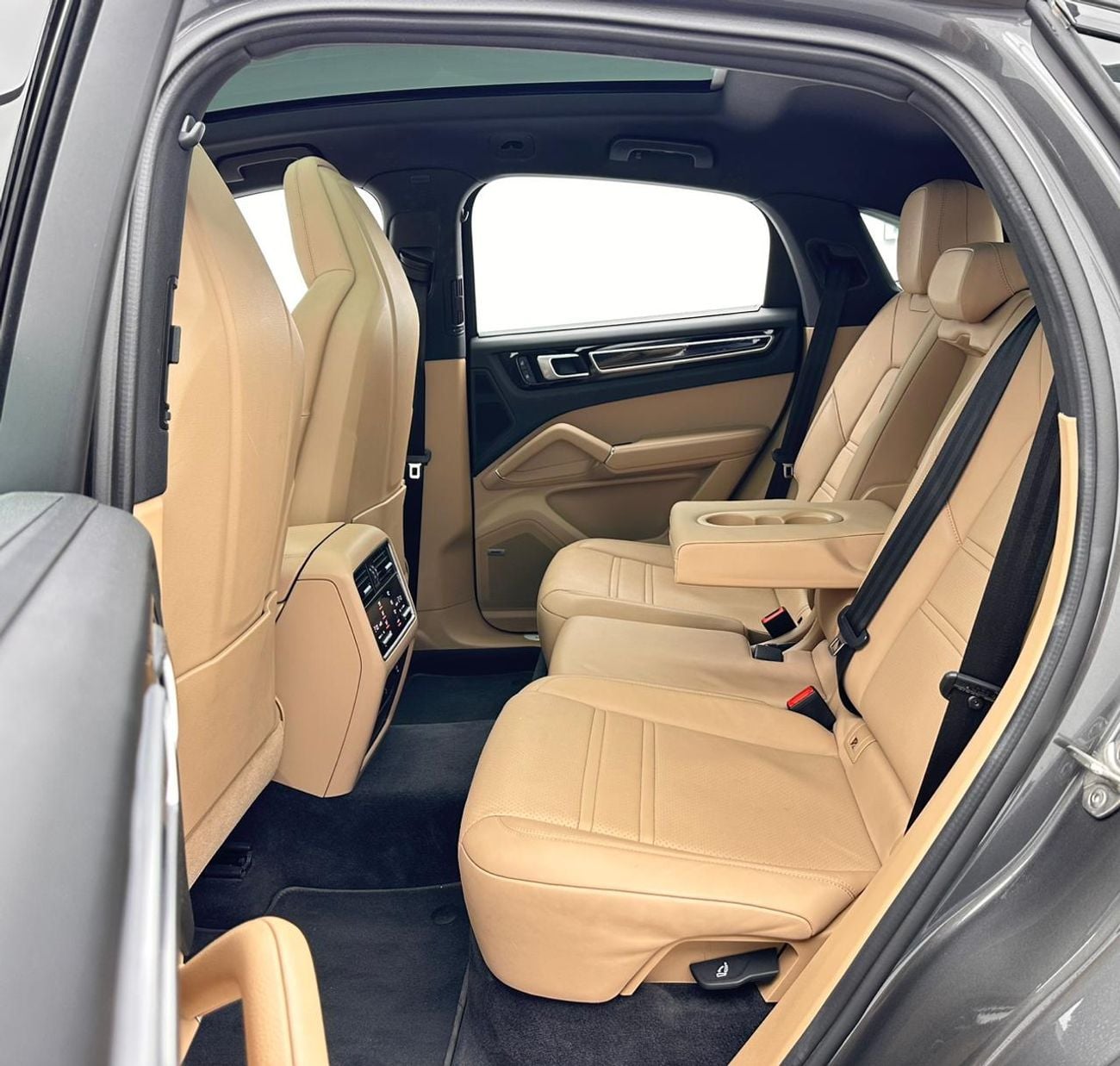 Porsche Cayenne S 2.9L (440 HP) 2022 Porsche Cayenne S Coupe, 1 Year Warranty Unlimited Km, Porsche Full Service His