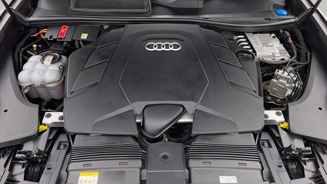 Audi Q8 55 TFSI 2023 | AED 3015/Month | 0 DP | 30 Day Return | Warranty | Service History