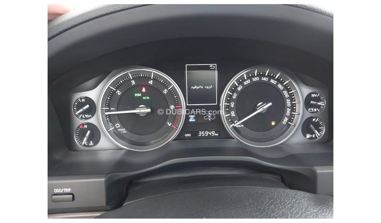 Toyota Land Cruiser TOYOTA LANDCRUISER VXR GRAND TOURING V8 5.7