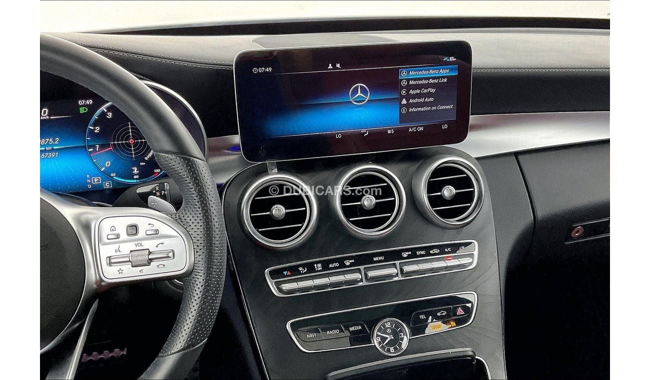 Mercedes-Benz C 200 Premium (AMG Line)