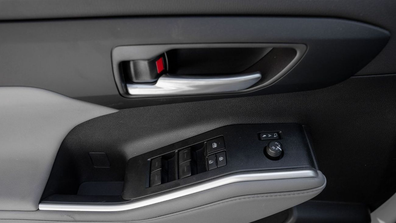 Toyota Highlander 2026 Toyota Highlander GLE 2.5L AT Hybrid (White)