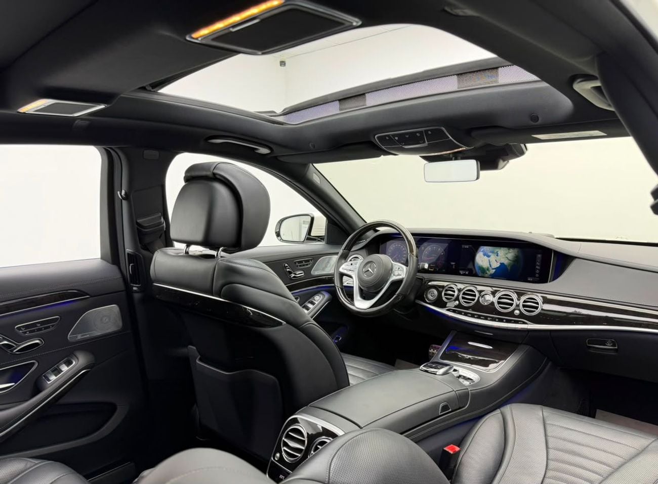 Mercedes Benz S560 STD
