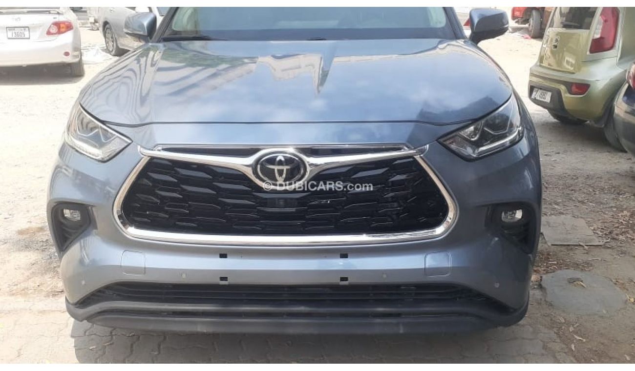 Toyota Highlander 2022 Toyota Highlander Platinum 3.5L V6 /