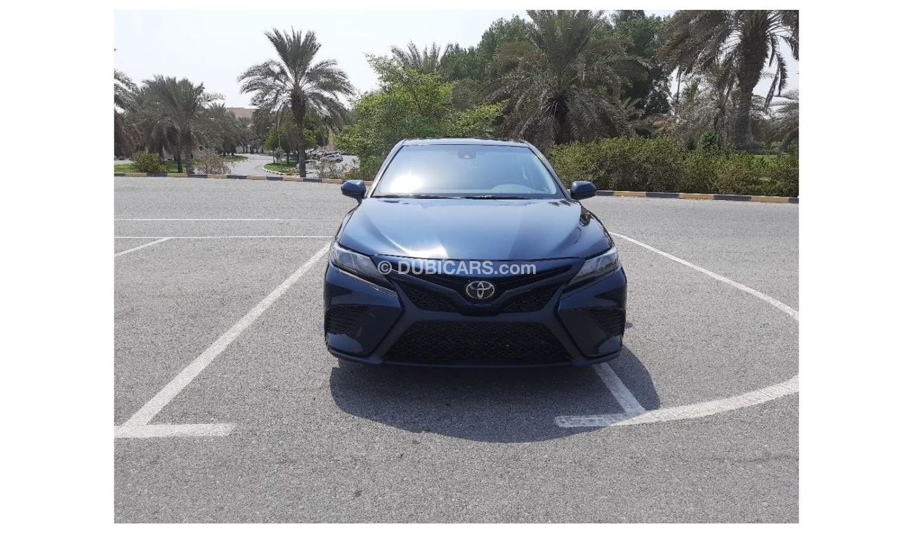 تويوتا كامري SE