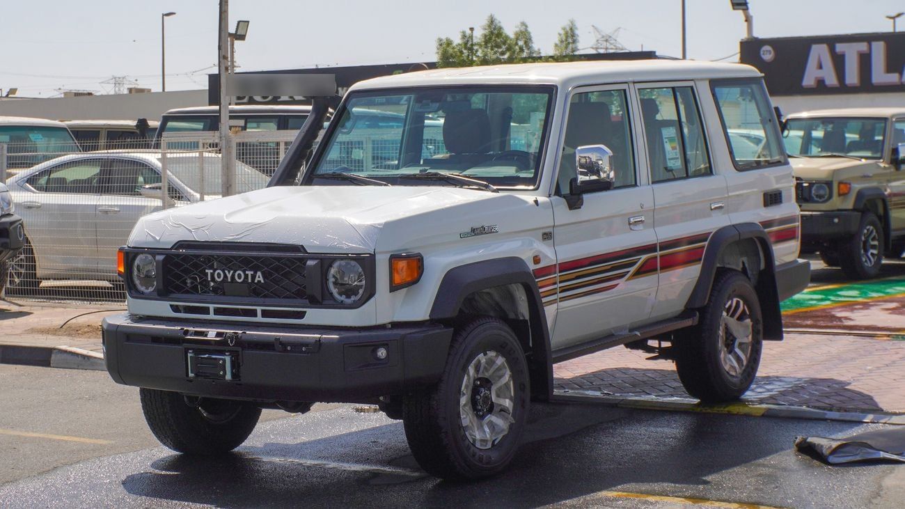 تويوتا لاند كروزر 70 LX 2.8L DIESEL Oman Specs