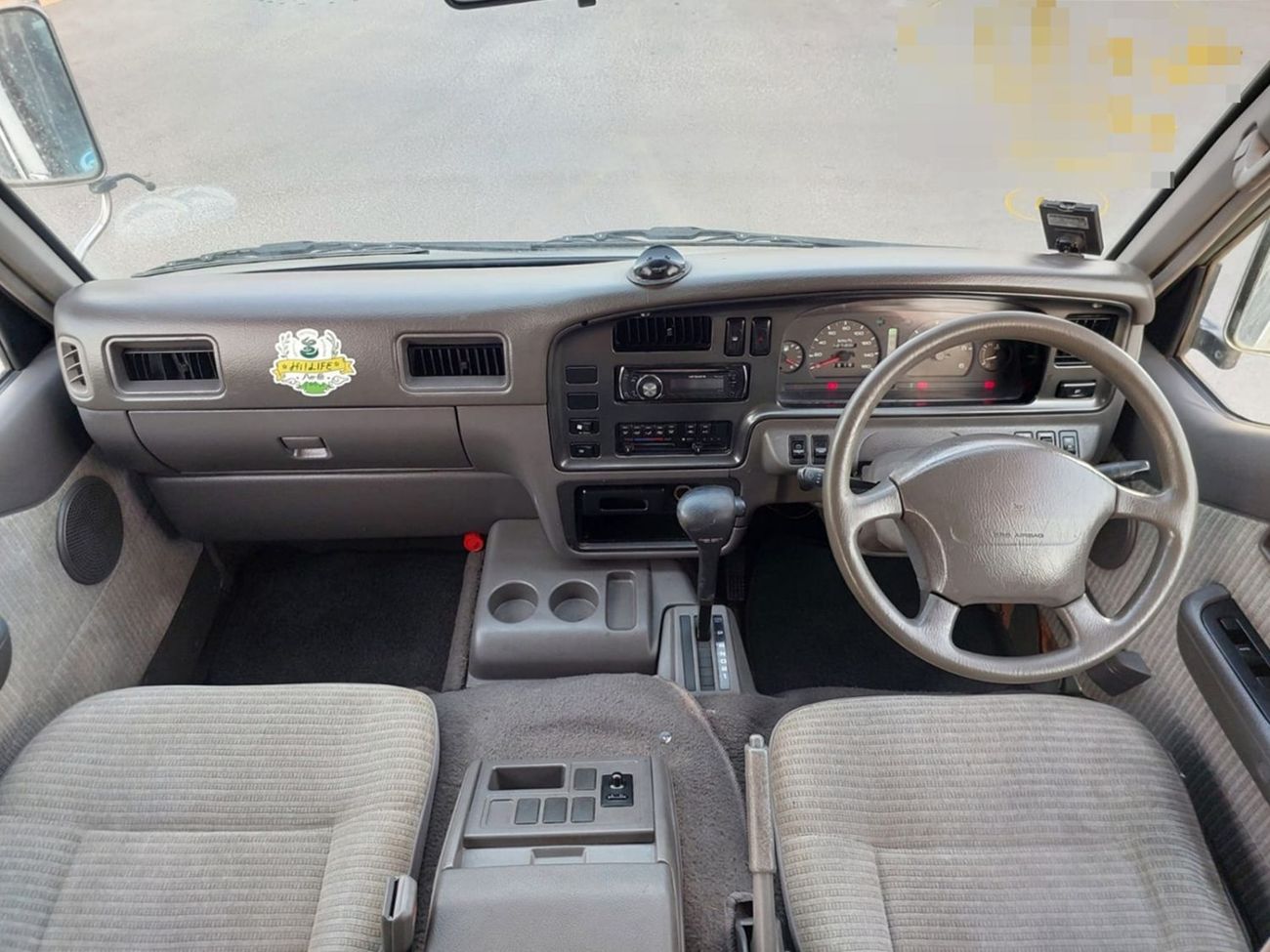 Nissan Caravan NISSAN CARAVAN VAN RHD 1999 MODEL 2.6 L DIESEL AUTOMATIC(PM20075)