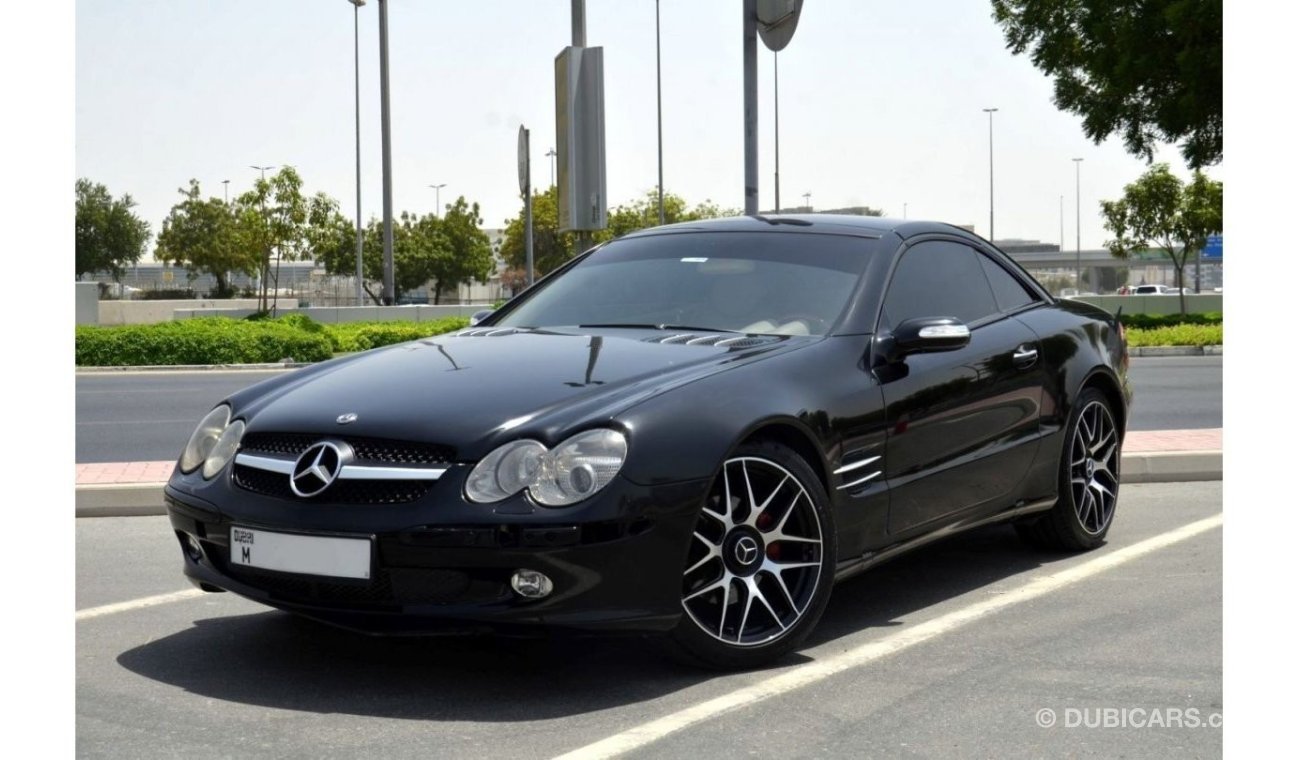 Mercedes-Benz SL 350 GCC in Very Good Condition