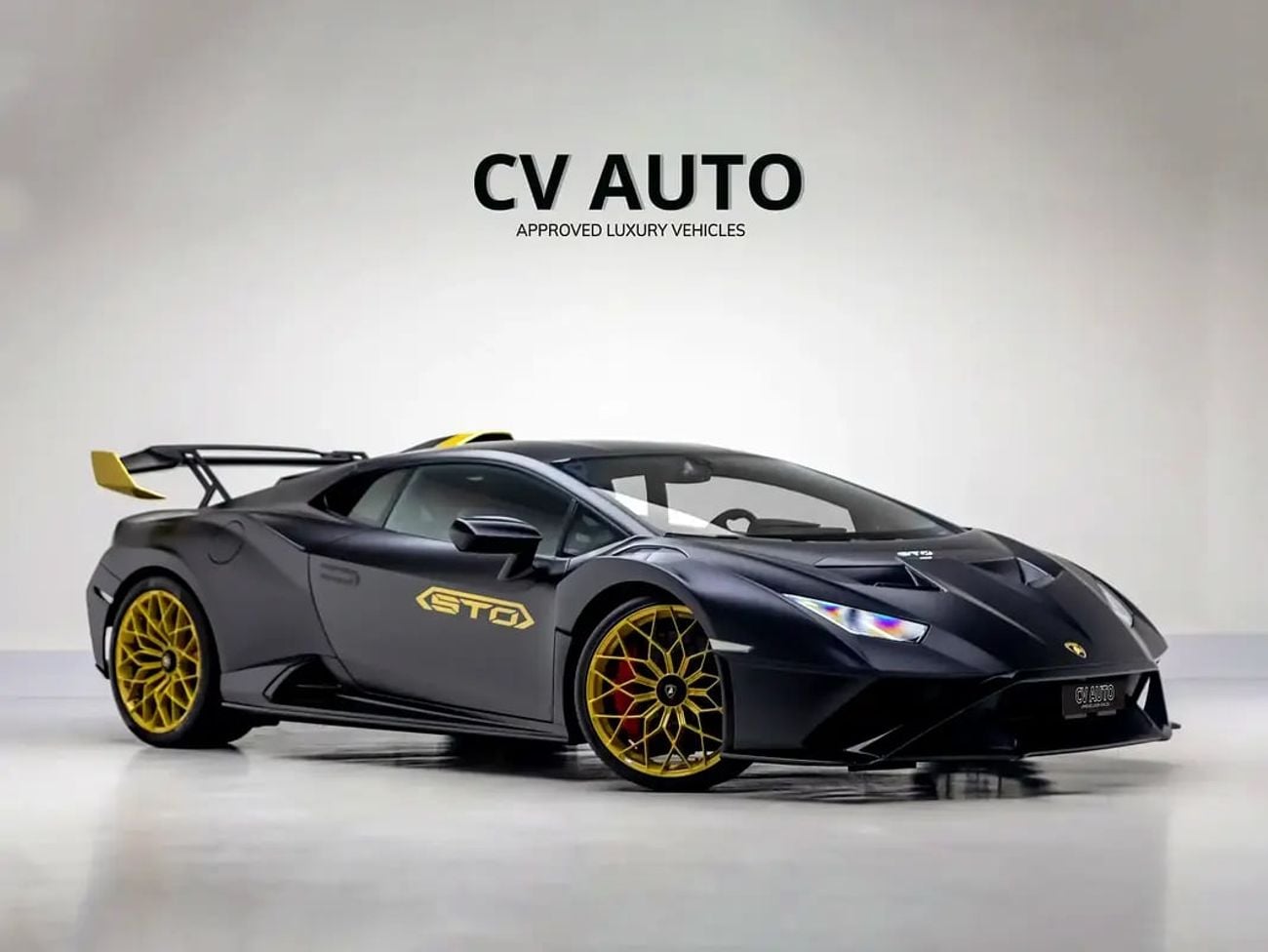 Lamborghini Huracan STO | GCC Spec | Under Dealer Warranty and Full Service History