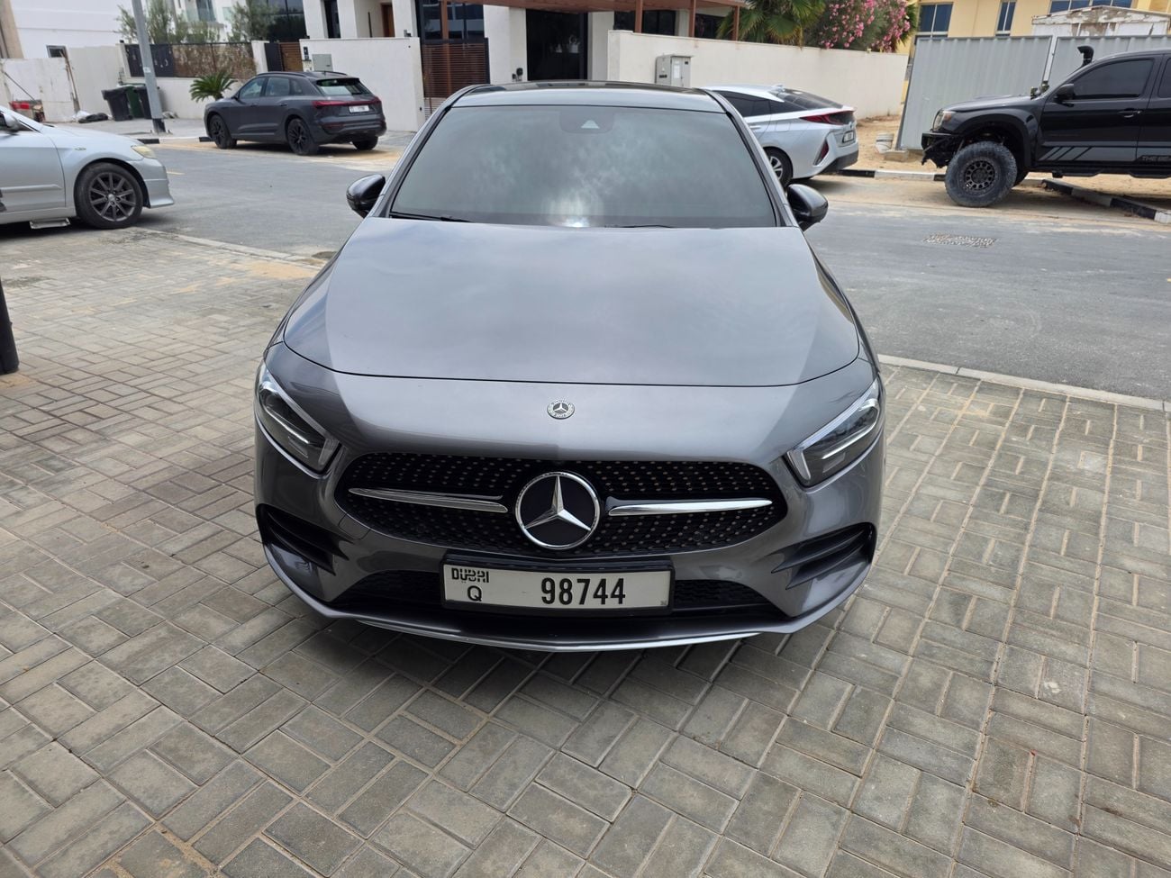 مرسيدس بنز A 250 Permuin "Edition" 2.0L Sedan