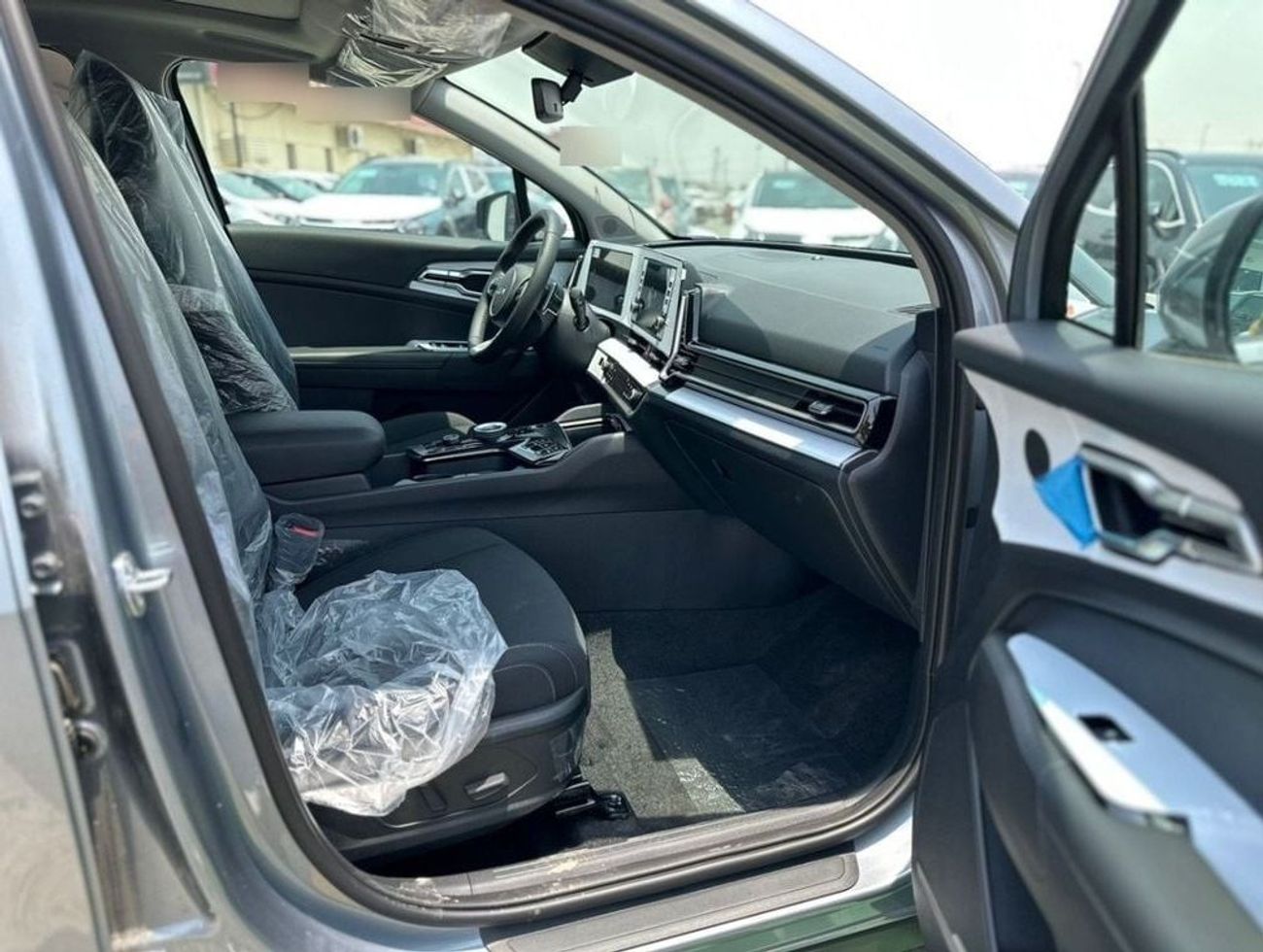 Kia Sportage KIA SPORTAGE 1.6T - LIGHT GRAY COLOR (2025 MODEL)