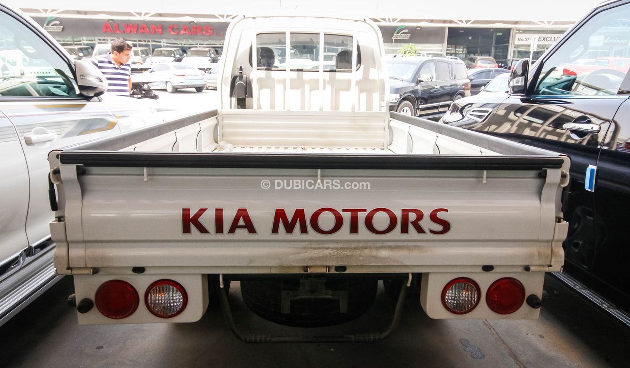 Kia K2700