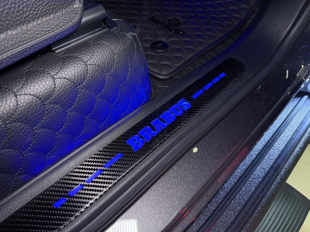 BRABUS 900 - Mercedes-AMG G 63 2023 Mercedes-Benz G 63 AMG BRABUS XLP 900 ADVENTURE - 1 OF 10 - Only 250 KM !