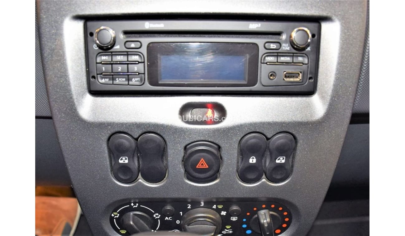 Renault Duster Amazing Renault Duster 2015 Model!! in Silver Color! GCC Specs