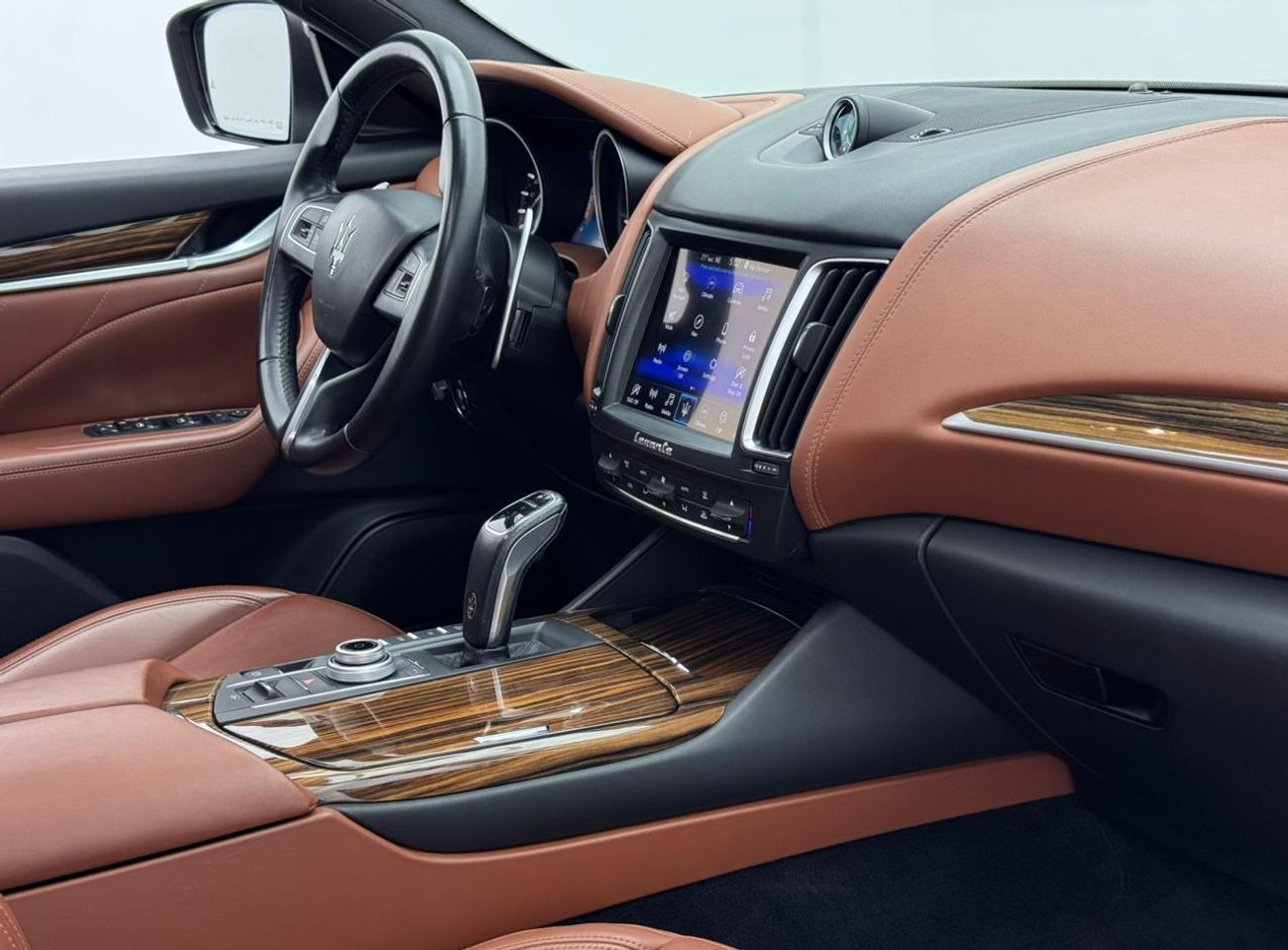 مازيراتي ليفونت 2019 Maserati Levante SQ4, Full Service History, 1 Year Warranty, GCC