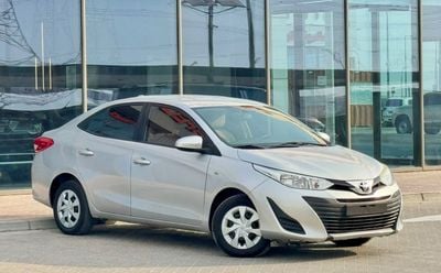 تويوتا يارس SE 535/- شهريًا | دول مجلس التعاون الخليجي | نظام تحديد المواقع العالمي (GPS)، كاميرا | خالٍ من الحوادث