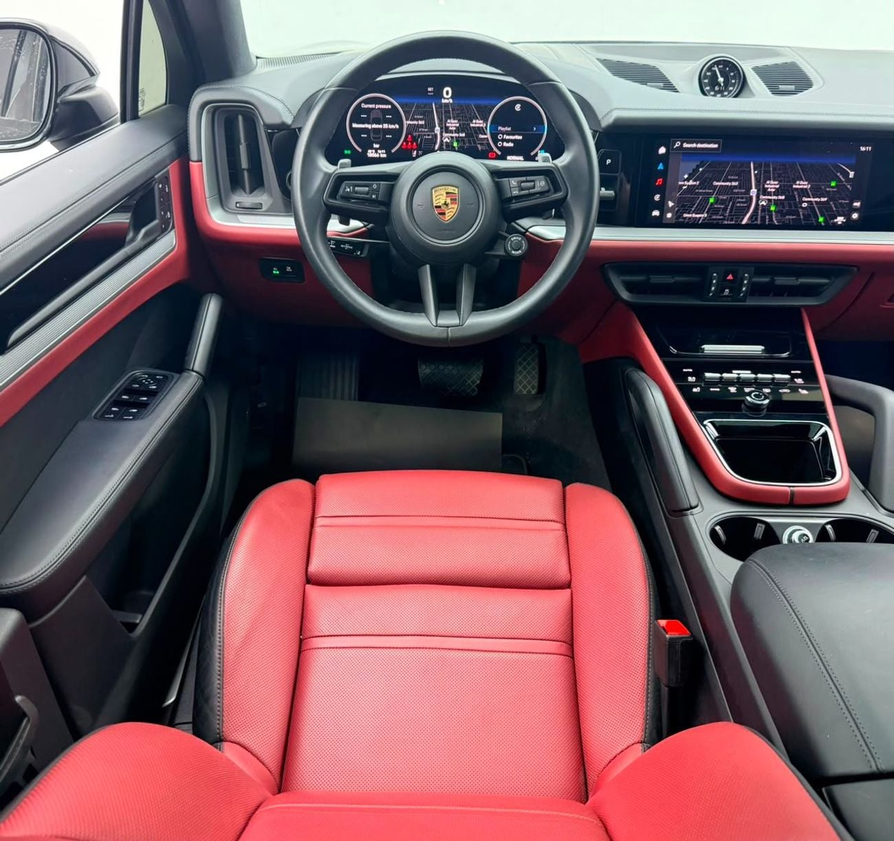 بورش كايان STD 2025 Porsche Cayenne Coupe, 2027 Porsche Warranty + Service Pack, Full Porsche Service History, 
