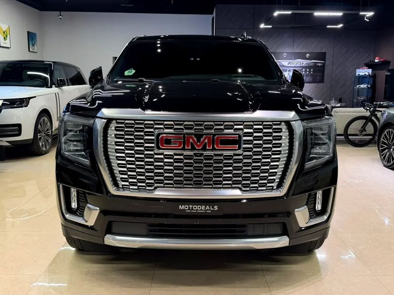 جي أم سي يوكون DENALI | GCC Specs | V8 | Luxury SUV | Full Option | Excellent Condition